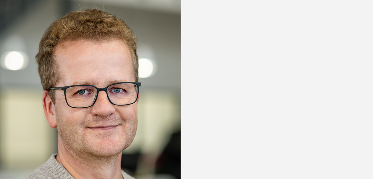 Olaf Beier, Vertriebsassistent